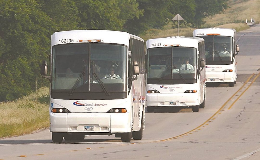 La ANPACT informó que la importación de camiones de pasaje a base de diesel fue el rubro en el cual se dio el mayor incremento. Foto: Archivo/ El Universal.