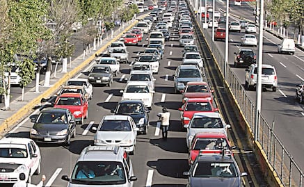 Doble Hoy No Circula; ¿qué autos no transitan este jueves 24 de abril por contingencia ambiental?
