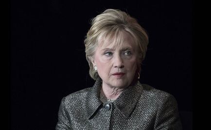 Departamento de Justicia de EU examina si investigar a Hillary Clinton