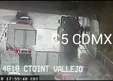 Alertan a automovilistas por encharcamientos en CDMX