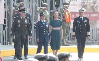 Sheinbaum: "Ninguna potencia extranjera nos va a decir cómo nos gobernamos"; encabeza el 164 aniversario de la Batalla de Puebla