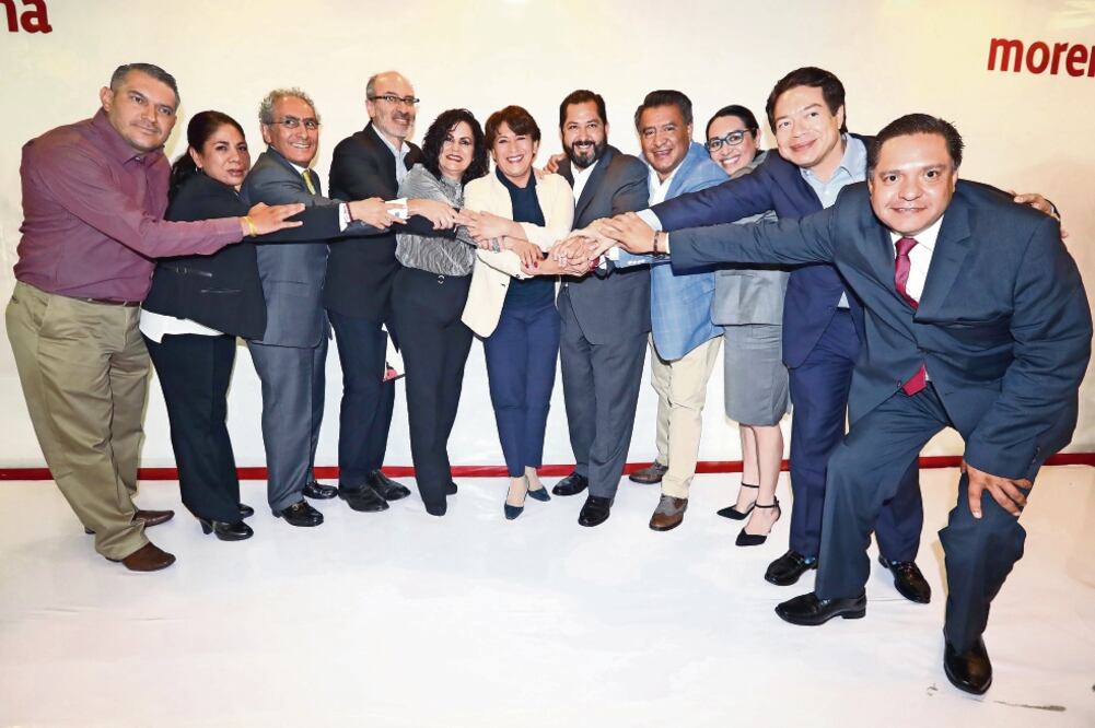 La diputada federal con licencia realizó la presentación de sus colaboradores ayer en un hotel de la Ciudad de México donde designó a Francisco Vásquez como coordinador general de campaña (BERENICE FREGOSO. EL UNIVERSAL)