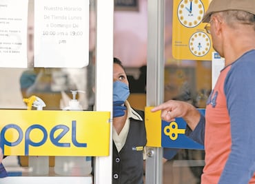 Coppel acata cierre de tiendas y vende online