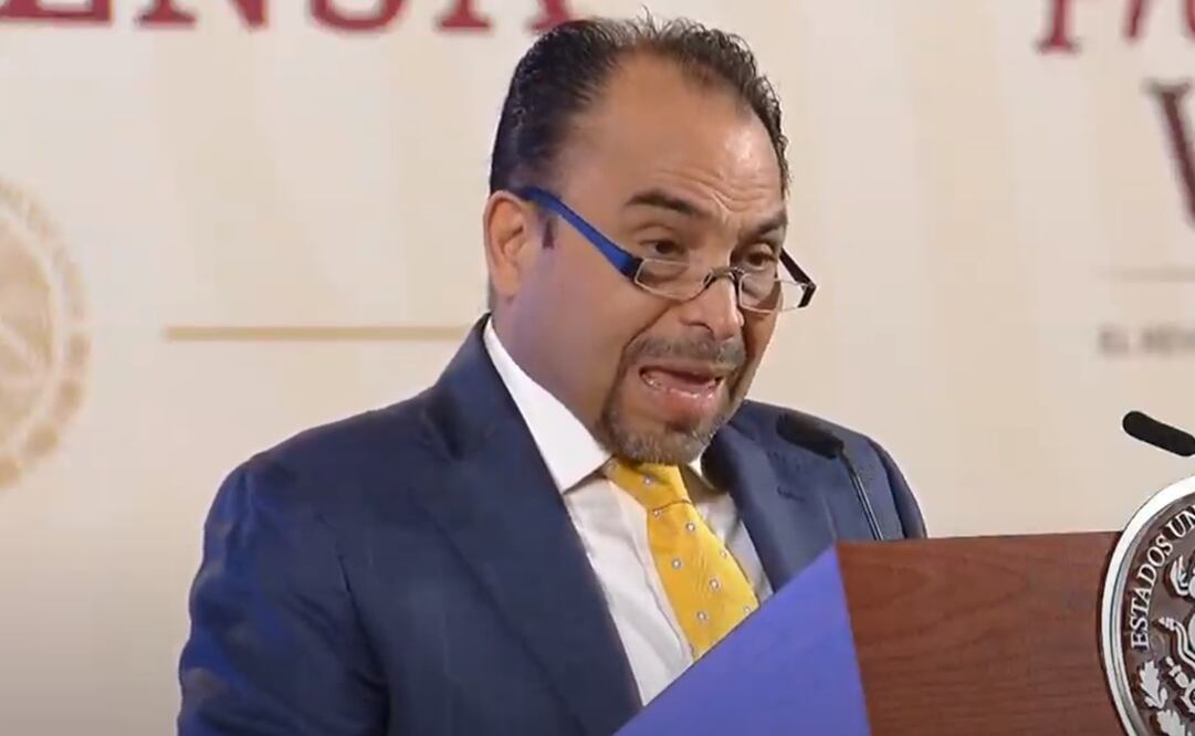 David Aguilar Romero, nuevo titular de la Profeco, asistió a la mañanera a presentar el "quién es quién en los precios"