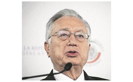 PAN en Senado pide separación de Manuel Bartlett de la CFE