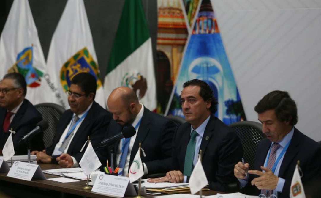 Con la presencia de Fiscales y Procuradores de la zona centro, continúan los trabajos de la 2a Sesión Ordinaria de la Conferencia Nacional de Procuración de Justicia. FOTO: @PGR_mx