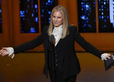 "Donald Trump me está haciendo subir de peso", asegura Barbra Streisand