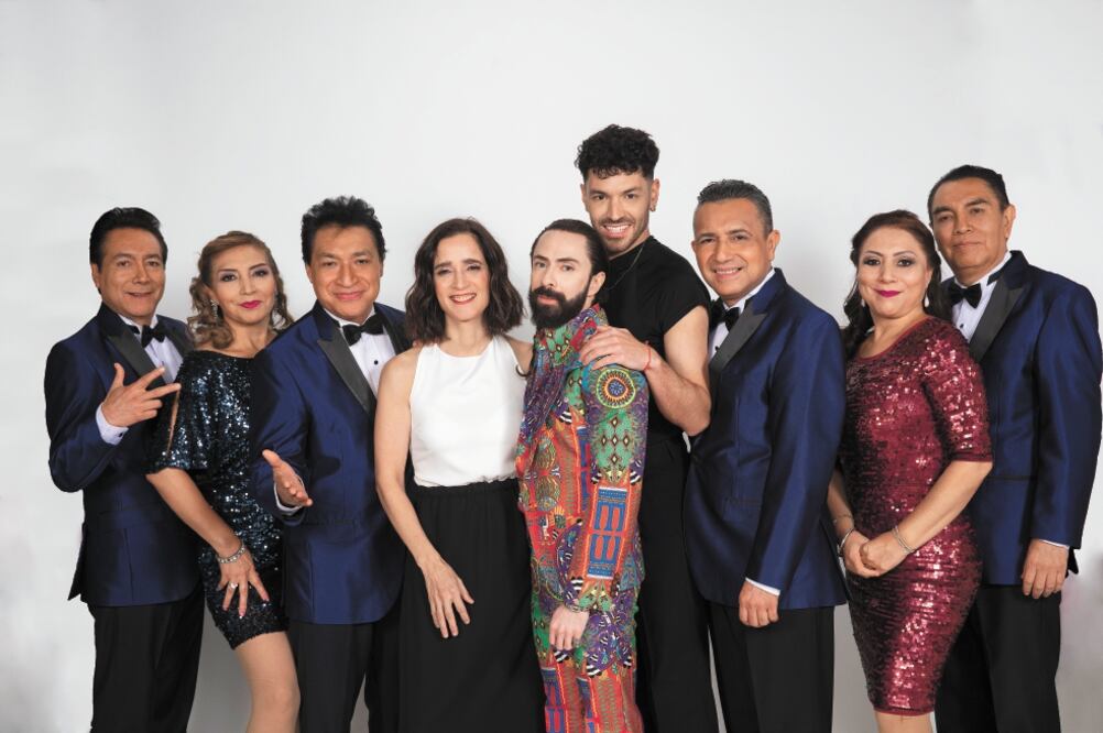 El sencillo “Acaríñame” lo interpretaron con Julieta Venegas, Juan Ingaramo, y Jay de la Cueva. Foto/CORTESÍA
