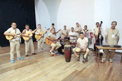 Internos del Reclusorio Sur integran banda de jazz