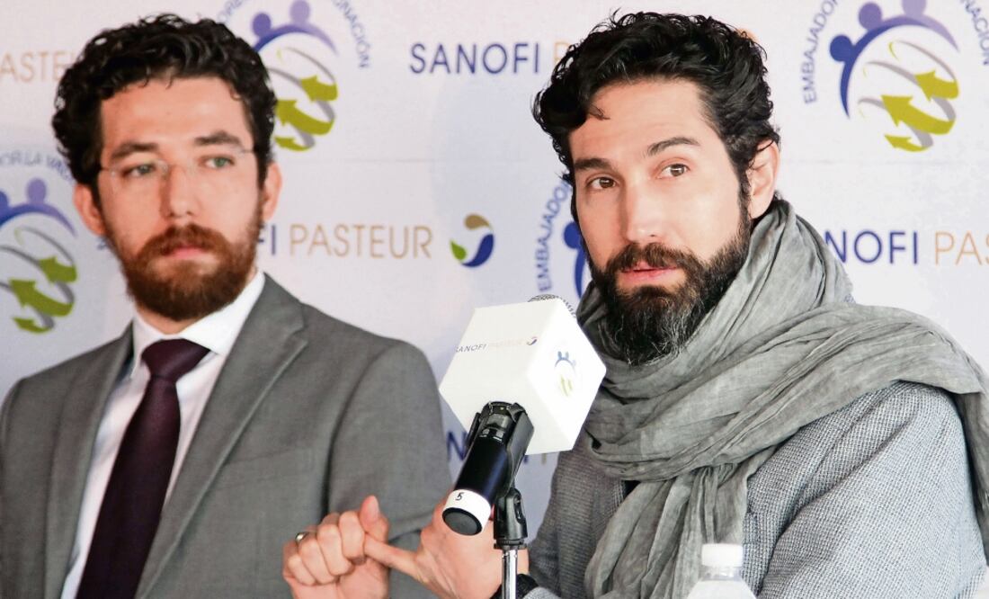 Encabeza la campaña de vacunación contra el dengue (CARLOS MEJIA. EL UNIVERSAL)