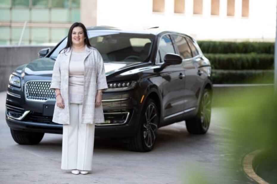 Mujeres liderando la industria, Rosangela Guerra