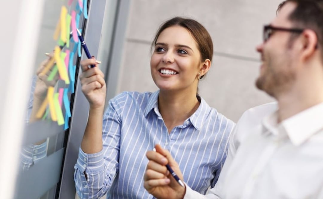 El avance tecnológico está transformando el mercado laboral a un ritmo acelerado. Fuente: Freepik.