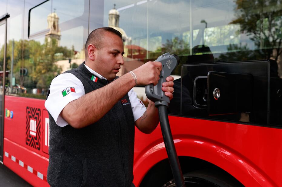 Nuevas unidades eléctricas del Metrobús. FOTO: Especial/ EL UNIVERSAL/