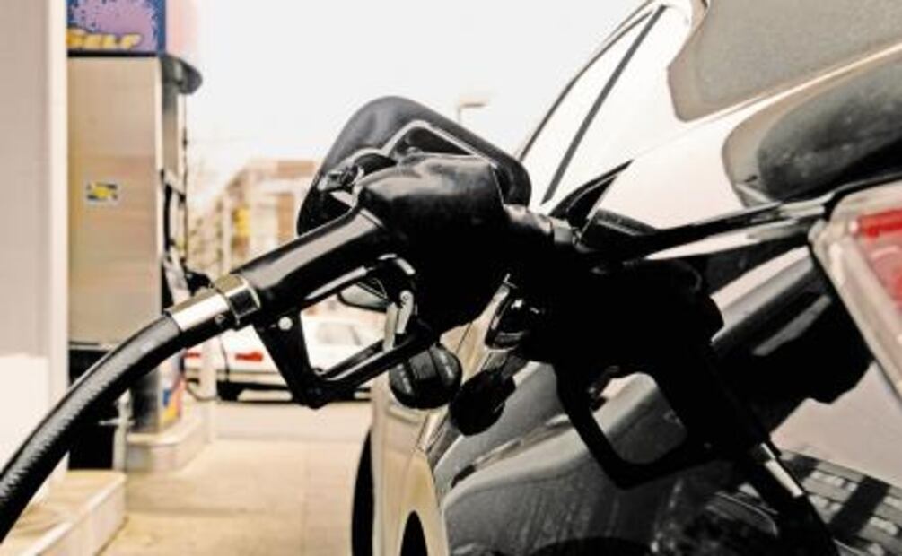 Se desata batalla de precios por gasolinas
