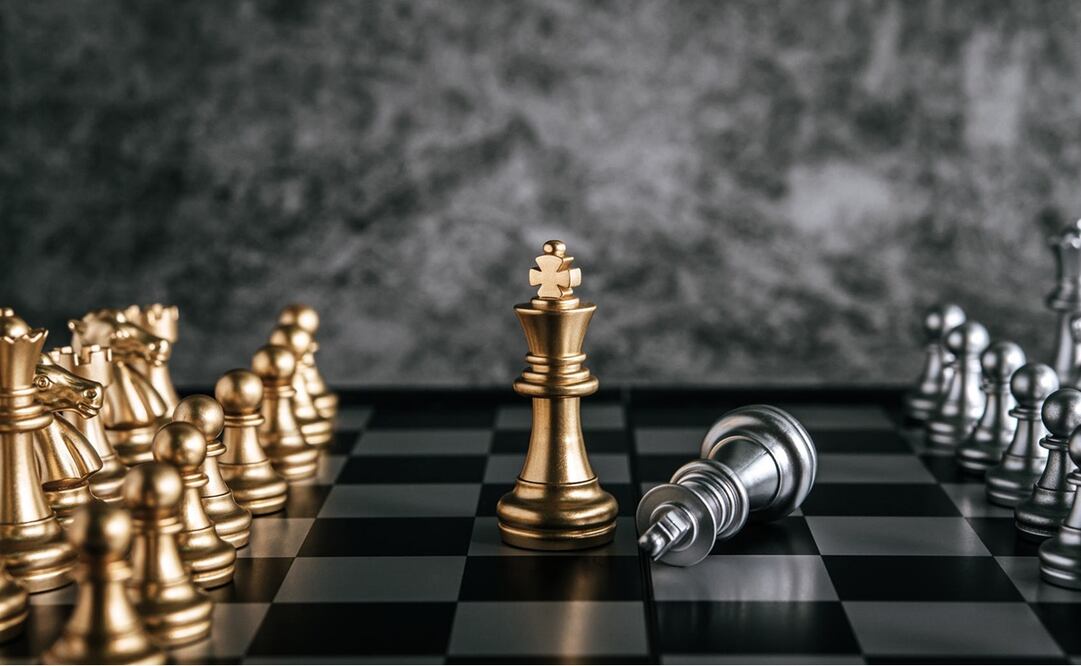 Guerras y ajedrez, ceremonias primitivas de los contrarios