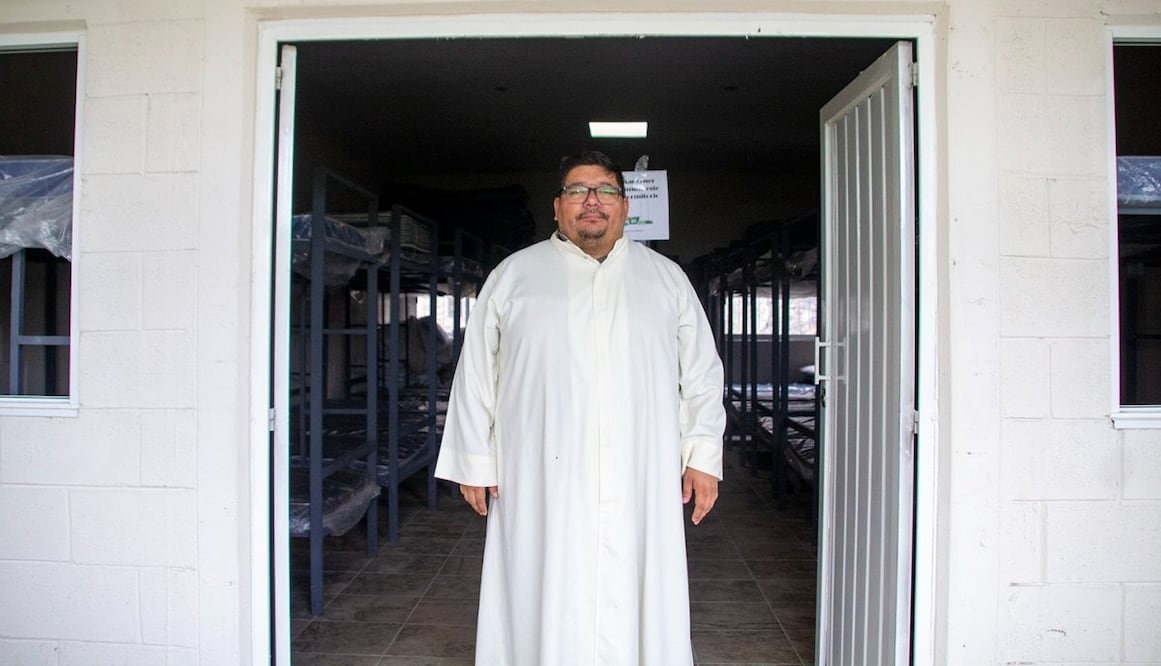 El sacerdote Filiberto Velázquez Florencio fue nombrado párroco interino de la parroquia San Cristóbal.
Foto: Oscar Guerrero. Cortesía.