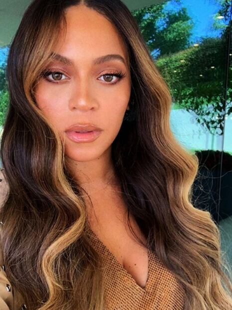 Mechas chunky: el efecto en el pelo de moda entre las famosas