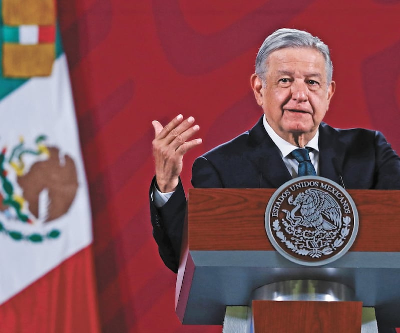 El presidente Andrés Manuel López Obrador aseguró que el robo está muy raro y añadió que costó mucho conseguir esas medicinas. DIEGO SIMÓN SÁNCHEZ. EL UNIVERSAL
