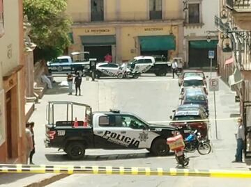 Matan a 3 personas en pleno centro de Zacatecas y ante decenas de transeúntes