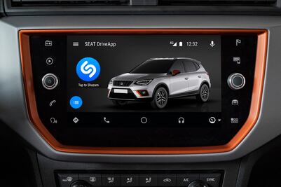 Seat incorpora la app Shazam a sus vehículos 