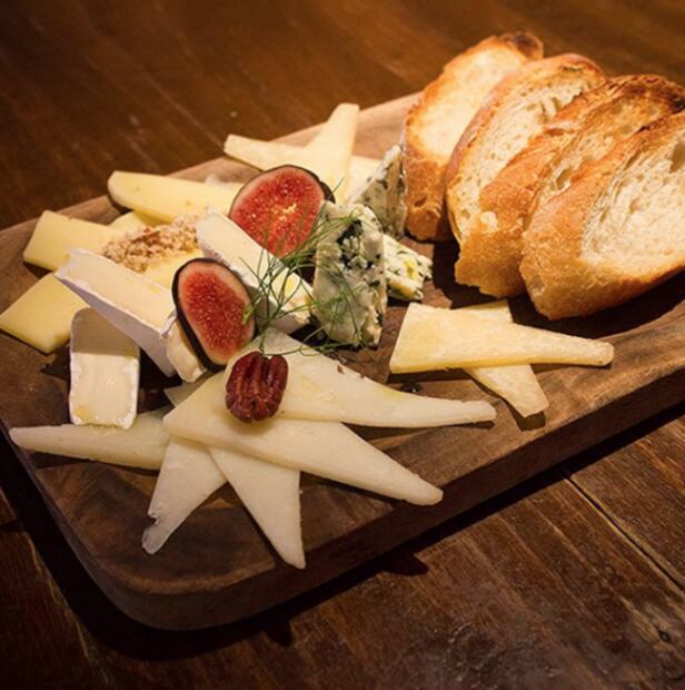 Tarde de tapas y vinos en la Condesa