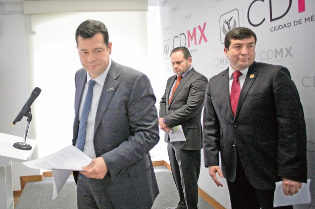 José Ramón Amieva dijo que el albergue será de puertas abiertas y tendrá capacidad para unas 120 familias (ESPECIAL)