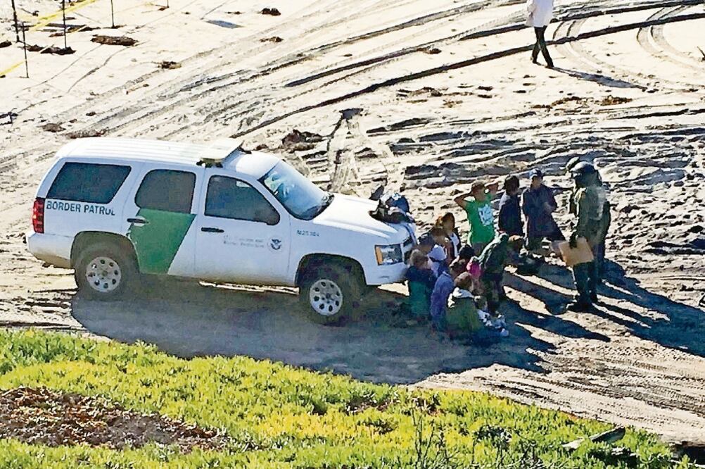 Casos. A finales de 2018 dos niños murieron mientras eran custodiados por la Patrulla Fronteriza (ARCHIVO EL UNIVERSAL)