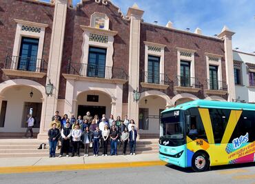 Presentan 11 autobuses eléctricos para estudiantes de la Universidad de Sonora; darán traslados gratuitos y seguros