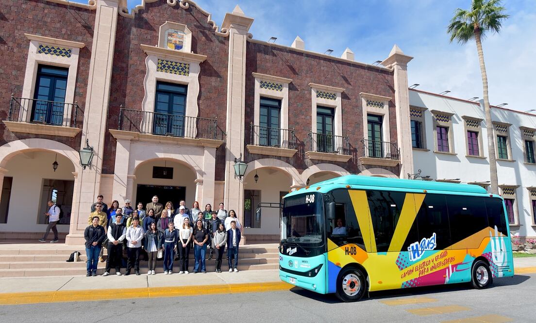 El gobierno de Hermosillo, Sonora, pone en marcha 11 camiones eléctricos quedarán transportación gratuita a universitarios. (Foto: cortesía gobierno de Hermosillo)