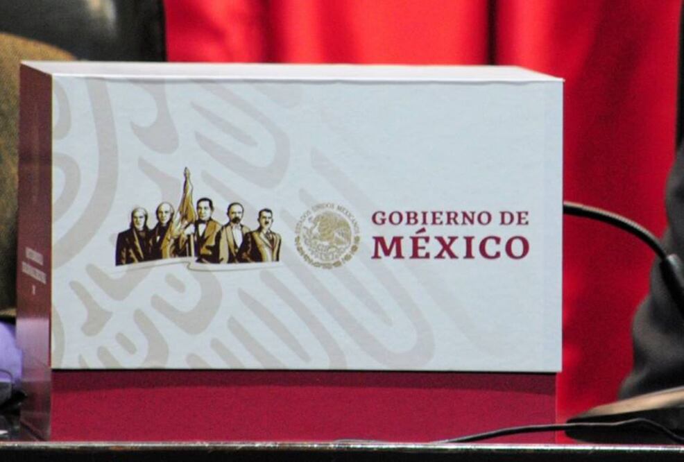 Paquete económico entregado al Congreso de la Unión en diciembre de 2018. Foto/CUARTOSCURO