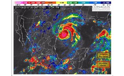 "Harvey" ya es huracán categoría 2; se desplaza al noroeste