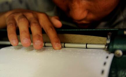 IPN crea asistente móvil para invidentes