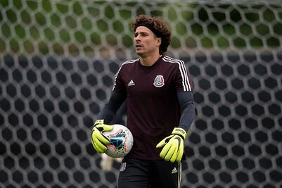 Por seguridad, Ochoa llegaría a México de madrugada