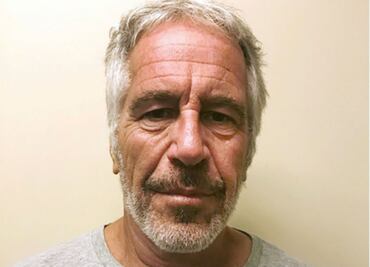 Congresista afirma tener apoyo para revelar archivos del caso Epstein; forzará votación en Cámara de Representantes