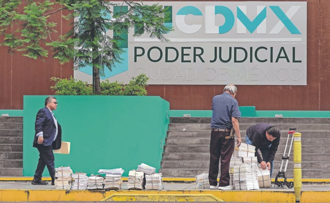 Reabren tribunales tras un mes de paro del Poder Judicial. Foto: de  ROGELIO MORALES. CUARTOSCURO