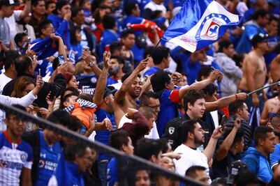 La afición de Cruz Azul sueña con la revancha