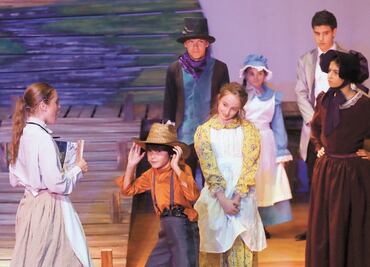 Arriesgan en teatro con Tom Sawyer