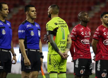 La polémica imagen de Jonathan Orozco en el Himno Nacional Mexicano