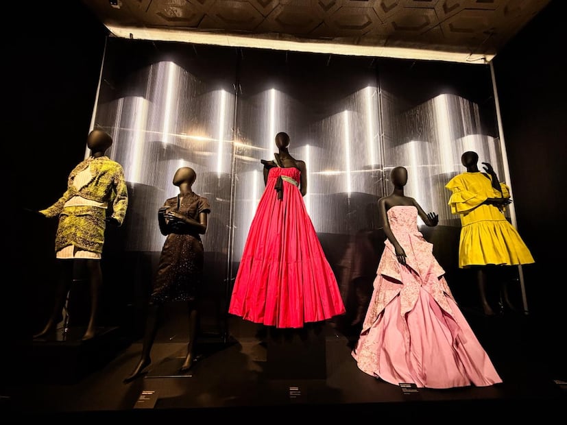 Piezas textiles que integran el núcleo de patrimonio latinoamericano. Foto: Abril Macias