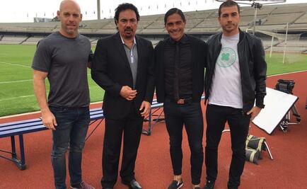 Hugo Sánchez, de visita en el Olímpico Universitario