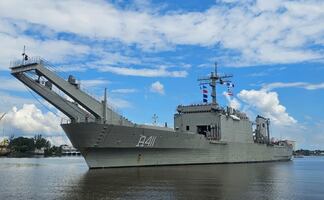 Llegan a Cuba los barcos de ayuda humanitaria enviados por México; envíos son un símbolo de "solidaridad"