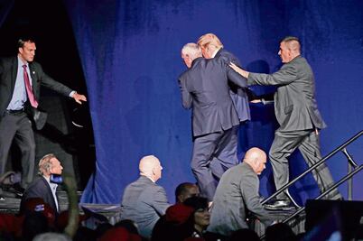 Donald Trump se lleva “susto” en un acto en Nevada