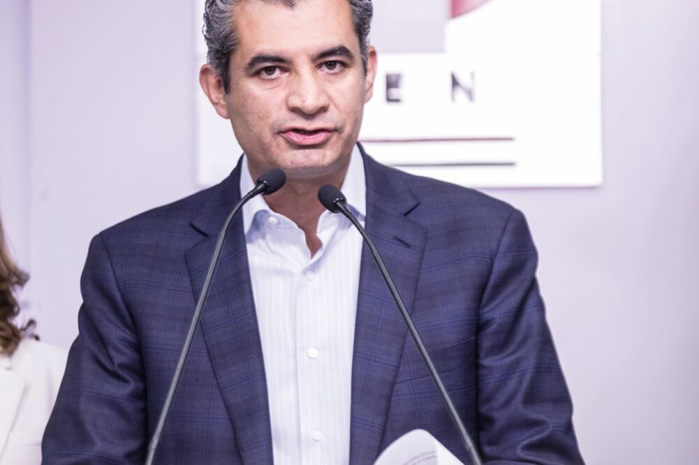 Demanda. El líder del PRI, Enrique Ochoa, exige a Ricardo Anaya aclarar las acusaciones en su contra. 