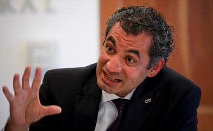 Ochoa Reza asegura que AMLO confunde corrupción con "ocurrencias" 