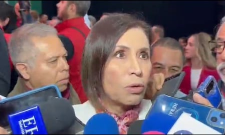 Rosario Robles reaparece y descarta ser candidata; he estado en las alcantarillas, pero aquí estoy con la frente en alto, afirma