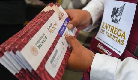 Inicia entrega de tarjetas Pensión Mujeres Bienestar; consulta los documentos que debes presentar para recibirla