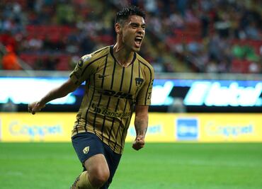 Debemos ganar a Cruz Azul sí o sí: Felipe Mora