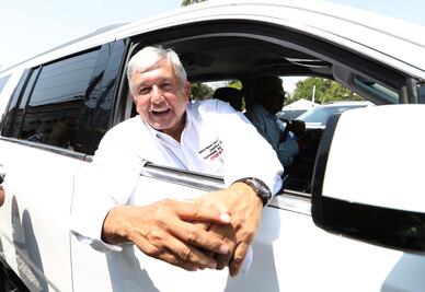 Me van a dar la banda presidencial con los dientes apretados: AMLO