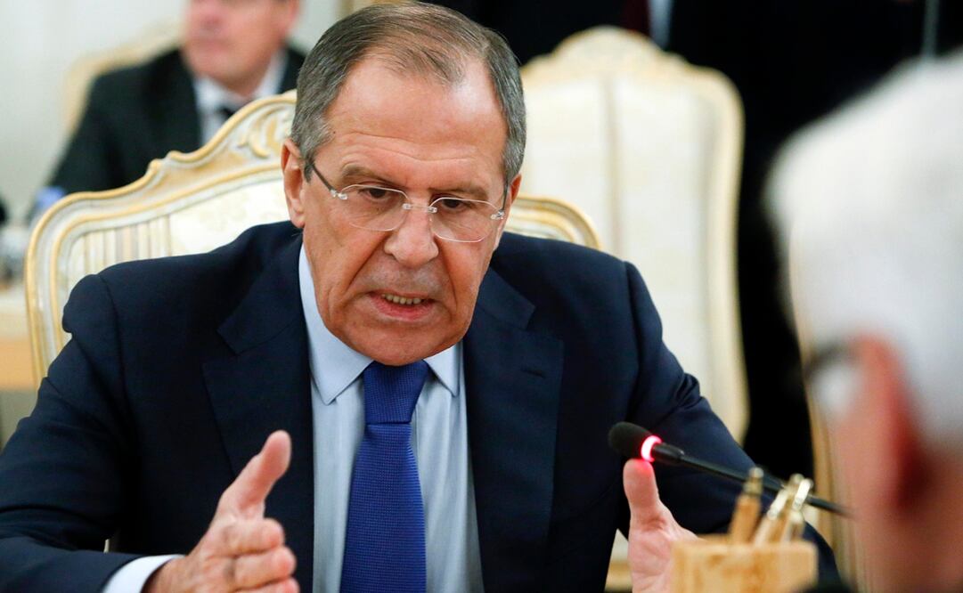 "El canciller ruso, Sergei Lavrov, anunció recientemente que México estaba en conversaciones para comprar helicópteros de fabricación rusa", dijo un cingresista. Foto: Reuters