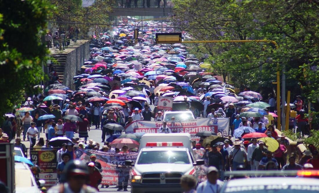 Para labores y marcha por parte de la SNTE. Foto: Archivo/EL UNIVERSAL